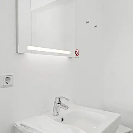 Seebrise By Interhome * Lembruch